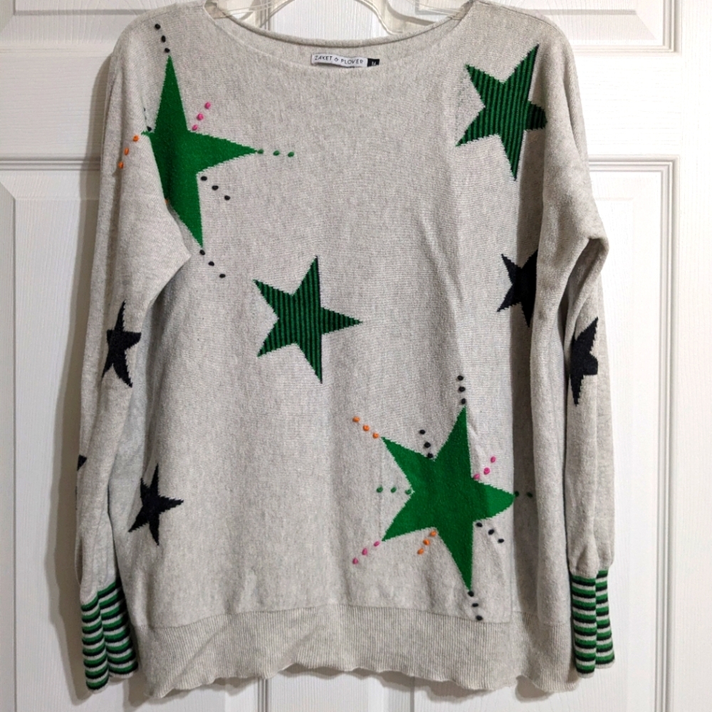 Chinti & Parker Gray Sweater with Green Stars
